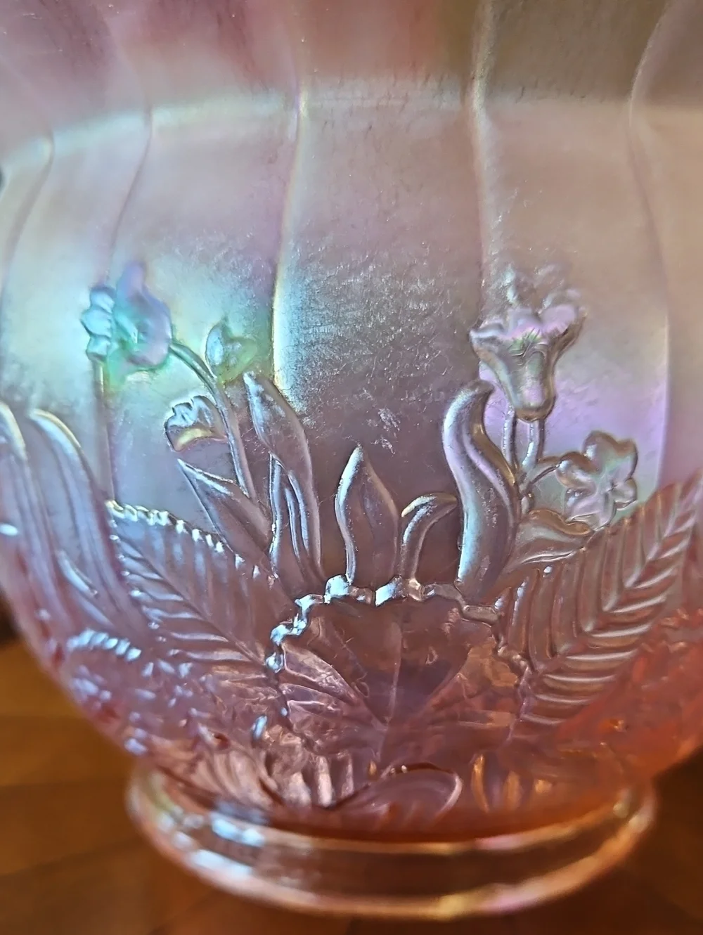 Fenton Iridescent Velva Rose Pink Stretch Glass Wildflower Vase Bowl Vintage